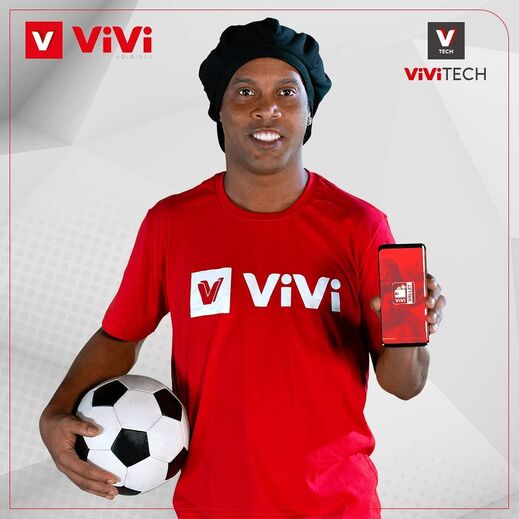 9.º Ronaldinho - Ganhou 2 milhões de euros; cobra 214 mil euros por post patrocinado.