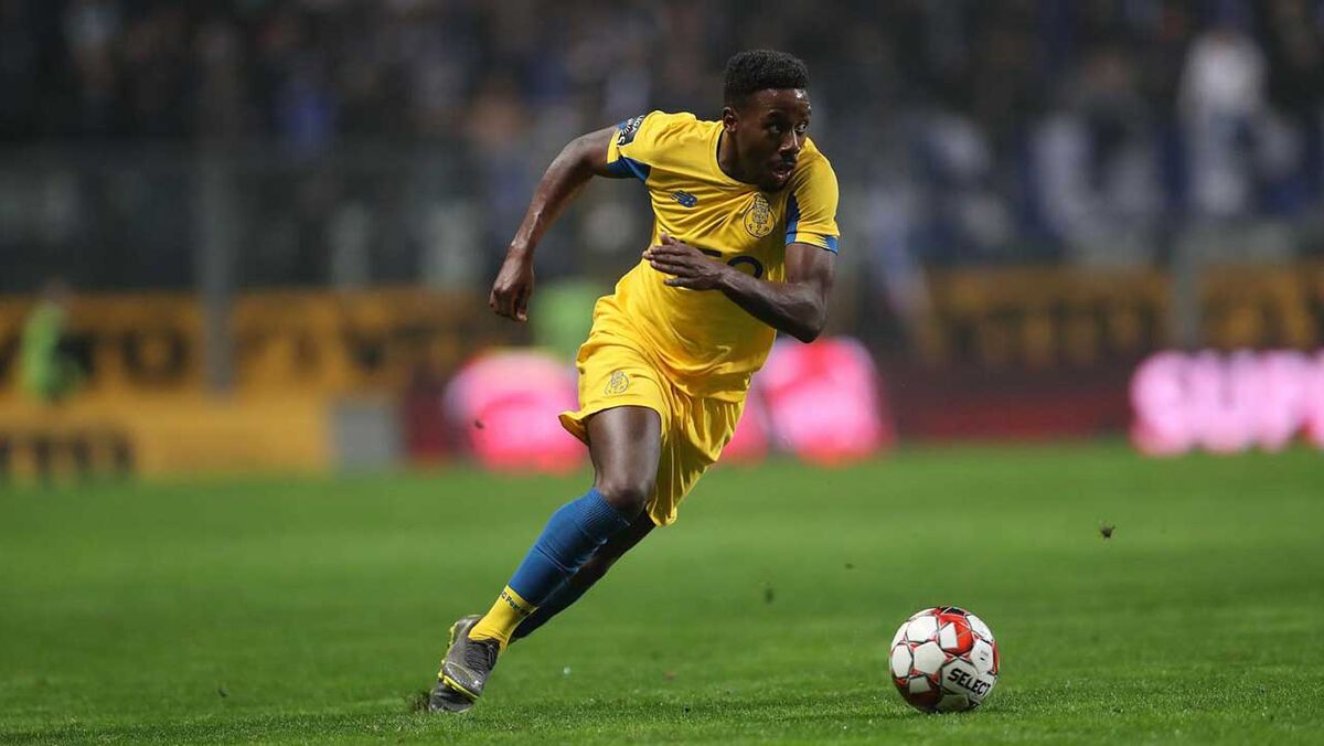 Loum estreia-se a titular pelo Senegal e é elogiado - Record