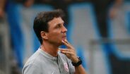 Zé Ricardo (Internacional): 250 mil reais/mês (55 mil euros)