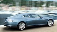 'Quando comprei o Aston Martin Rapide', explicou na altura o treinador luso, 'disse aos meus filhos que o carro é para guardar para toda a vida!'