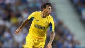 Saravia desejado no Internacional