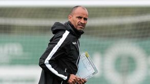 Silas promete mudanças em Linz: «Alguns jogadores não vão»