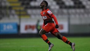 Varzim-Penafiel, 1-0: golo de Lumeka vale triunfo