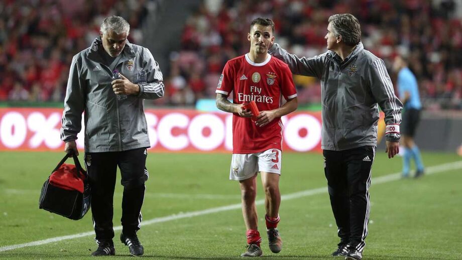 Grimaldo só assustou