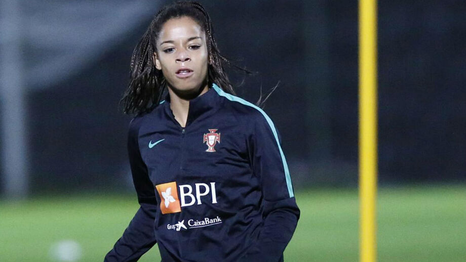 Jéssica Silva espera Lyon com o