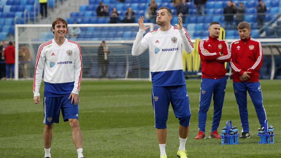 Hazard fora de forma? Avançado russo responde à pergunta dando Ronaldo como exemplo