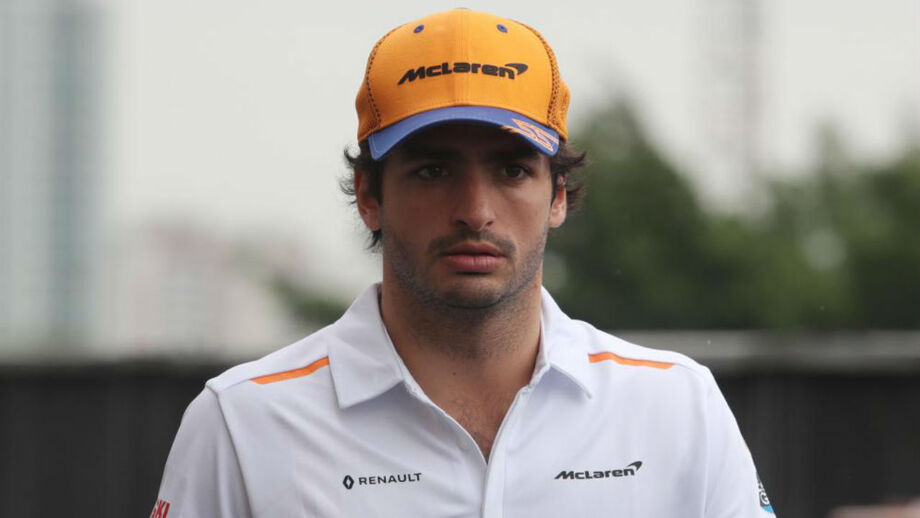 GP Brasil: Penalização a Hamilton vale primeiro pódio da carreira para Carlos Sainz