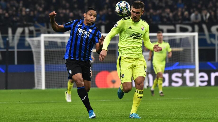 Atalanta bate Dinamo Zagreb e está na luta pelo apuramento