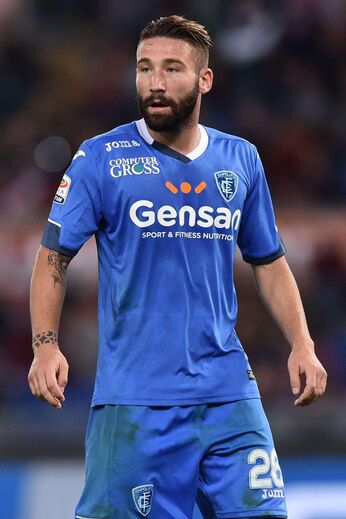 Tonelli – Defesa; multa: 29.999 euros