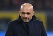 Luciano Spalletti - Uma carreira dedicada ao futebol italiano, com passagens pelo Empoli, Sampdoria, Venezia, Udinese, Ancona, AS Roma e Inter, o treinador italiano esteve pela última vez ao ativo ao serviço dos nerazzurri. Em 99 jogos pela formação de Milão, Spalletti alcançou uma média de 1,80 pontos por jogo: número àquem daquilo que era pretendido pela direção do clube. No seu palmarés conta com troféus como uma Supertaça de Itália (2007/08) e duas Taças de Itália (2006/07 e 2007/08), ao serviço da AS Roma.