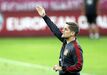 Robert Moreno - Foi, durante seis meses, treinador-adjunto de Luis Enrique na seleção espanhola, tendo asumido o cargo principal após a morte da filha de Luis Enrique, que acabou por voltar e 'riscar' Moreno da sua equipa técnica. Porém, o período em que teve no comando da 'Roja' deixaram boas indicações daquilo que Robert Moreno será capaz de fazer enquanto treinador principal. Atualmente, espera um novo desafio para a sua carreira.