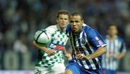 Luís Fabiano - Chegou em 2004 ao FC Porto oriundo do São Paulo, onde era quase um Deus. Fez apenas 3 golos em 27 jogos e saiu para o Sevilha, onde entrou para a história do clube.
