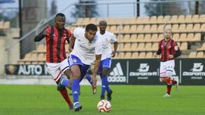 Alverca pede reunião à FPF