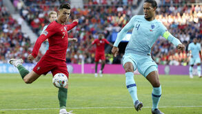 Kátia Aveiro arrasa Van Dijk: «Para onde vais, Cristiano Ronaldo já foi e veio mil vezes»