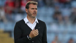 Treinador do Santa Clara atento à nova 