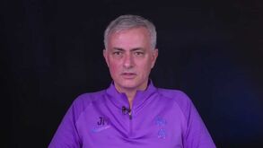 José Mourinho parabeniza comunidade LGBT do Tottenham