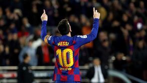 Barcelona goleia Maiorca com hat-trick de Messi
