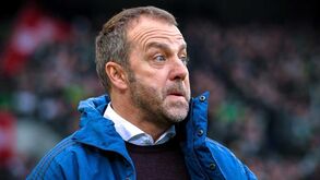 Bayern mantém confiança em Flick