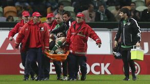 Neto deve falhar dois meses 