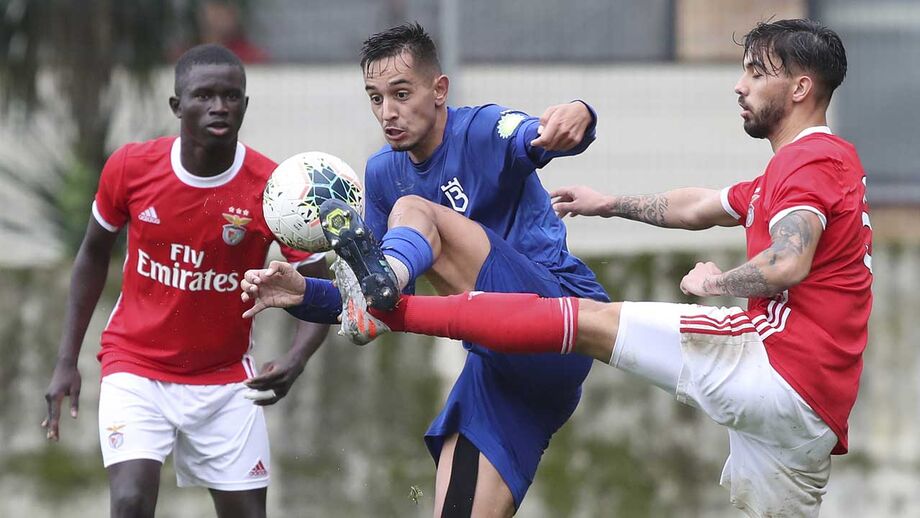Nulo deixa 1.º lugar mais longe para o Benfica