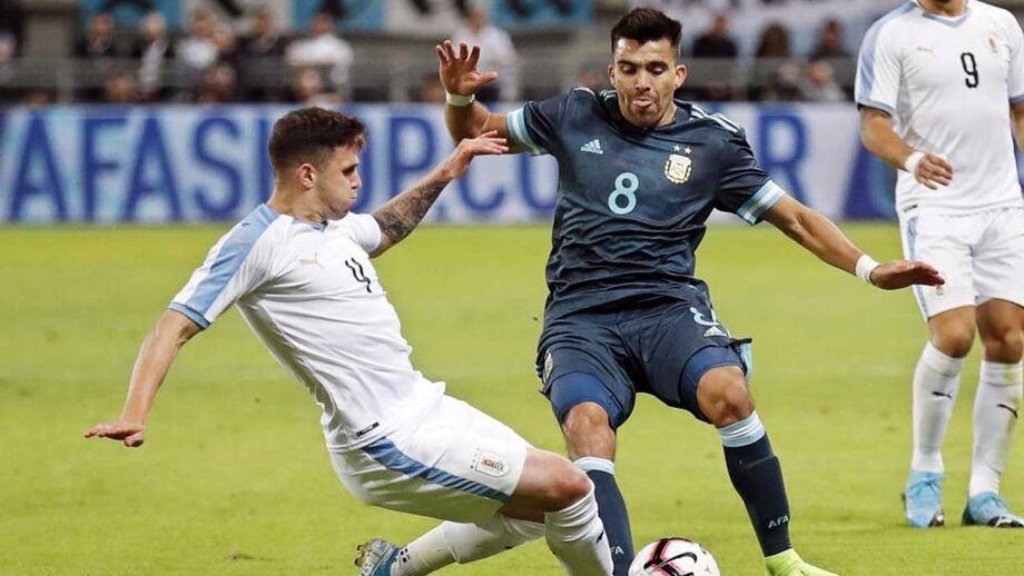 Scaloni assume: «Tenho um 'fraquinho' pelo Acuña...»