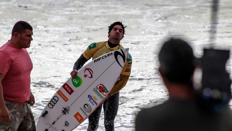 Adidas anuncia Gabriel Medina como embaixador da marca