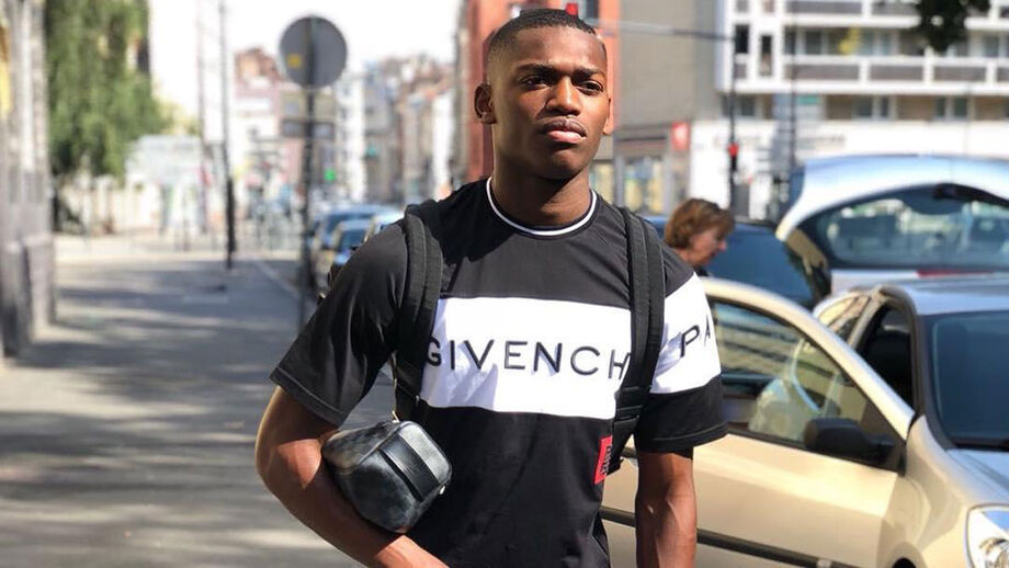 «Ninguém bateu no Rafael Leão e até o cumprimentaram. Fiquei surpreendido»