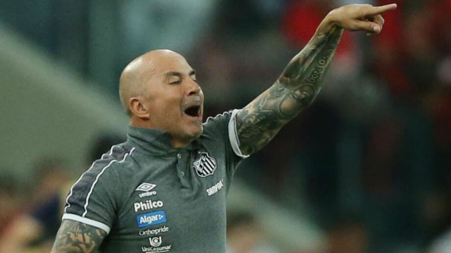 Sampaoli demite-se do Santos após discussão em que apelidou o presidente de