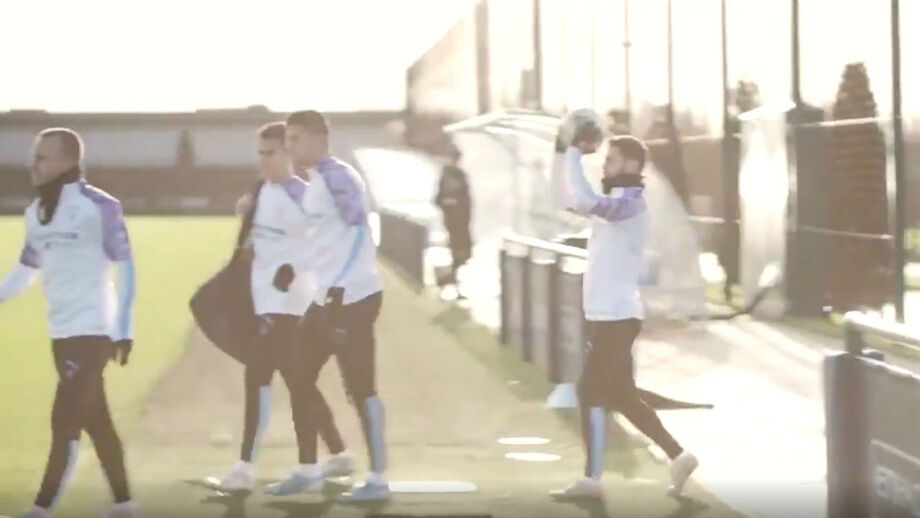 Bernardo Silva não pára de somar 'vítimas': João Cancelo foi o alvo escolhido