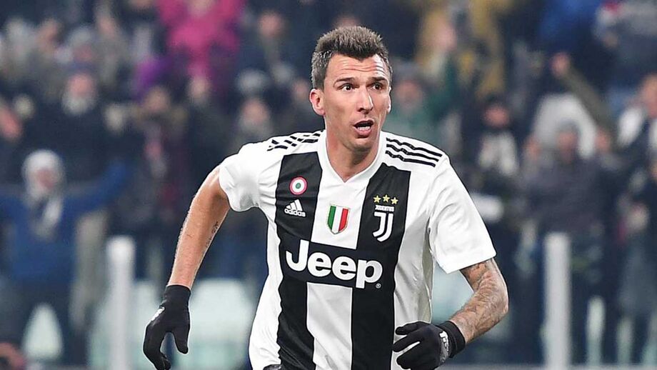 Mercado a mexer: Mandzukic no 'sapatinho' de treinador português e Cancelo prioridade em Espanha