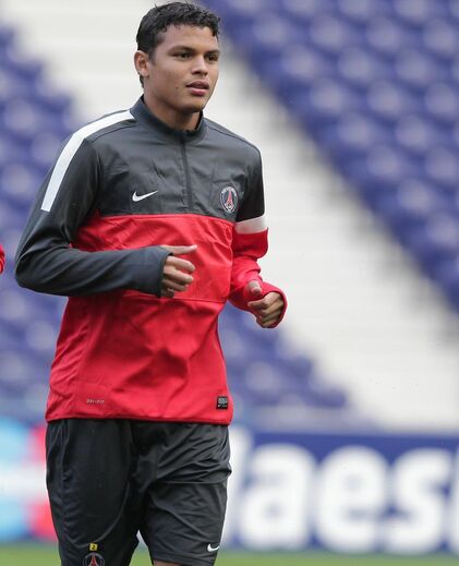 Thiago Silva - O atual capitão do Paris SG e titular do Brasil passou pela equipa B do FC Porto em 2004/05, não tendo chegado à equipa principal. Na altura tinha 19 anos.