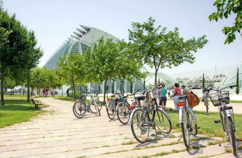 Cicloturismo, uma boa forma de conhecer a cidade de Valência