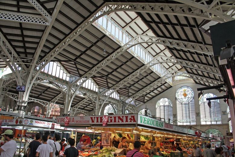 Interior do Mercat Central