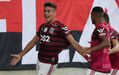 1. Reinier - Craque brasileiro, ex-Flamengo de Jorge Jesus, chega neste mercado de transferências ao Real Madrid e vai diretamente para o topo das transferências mais caras dos merengues nesta altura do ano, por 30 milhões de euros.