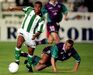 9 - Em 1998, Denílson deixou o São Paulo rumo ao Betis, num negócio de 31,5 milhões de euros