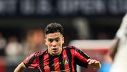 Ezequiel Barco - Para dar início à pré-época, Ezequiel Barco está desde segunda-feira de volta aos Estados Unidos, onde o Atlanta United exige... 25 milhões de euros para libertar um médio-ofensivo que tem mais dois anos de contrato (três se o clube exercer a opção). Na época passada fez quatro golos em 25 jogos.