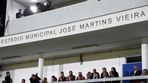 Liga aprova relvado do Cova da Piedade para receção ao Chaves