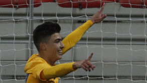 Estoril-Académica, 1-0: Estudantes quebram jejum de vitórias e batem estudantes nos descontos