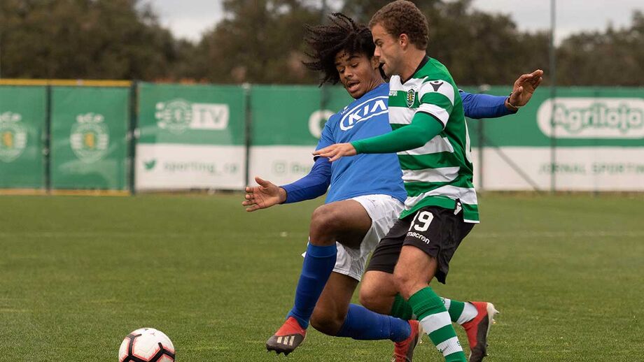 Douglas Aurélio reforça ataque