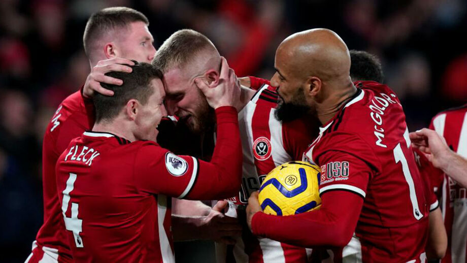Sheffield United vence West Ham e sobe provisoriamente ao quinto lugar