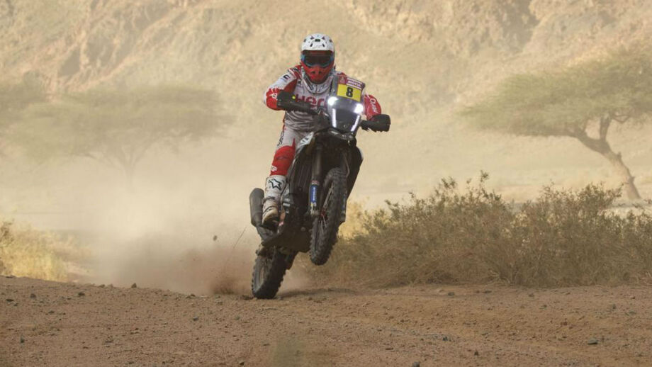 Equipa de Paulo Gonçalves retira-se do Dakar