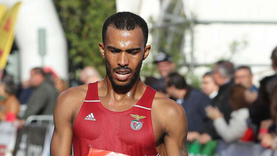 Cabo-verdiano Samuel Freire vence meia-maratona da Praia pelo Benfica