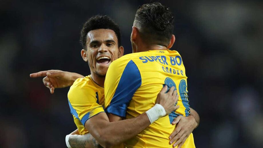 FC Porto derrota Varzim e alcança 'meias' da Taça de Portugal