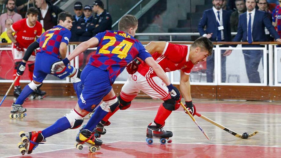Liga Europeia: Benfica reage e empata em Barcelona