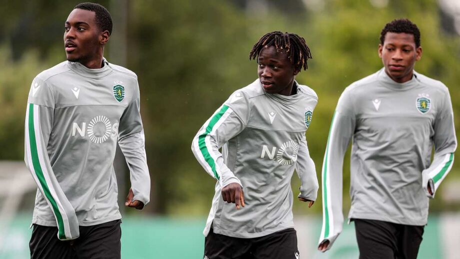 Joelson promovido ao plantel principal