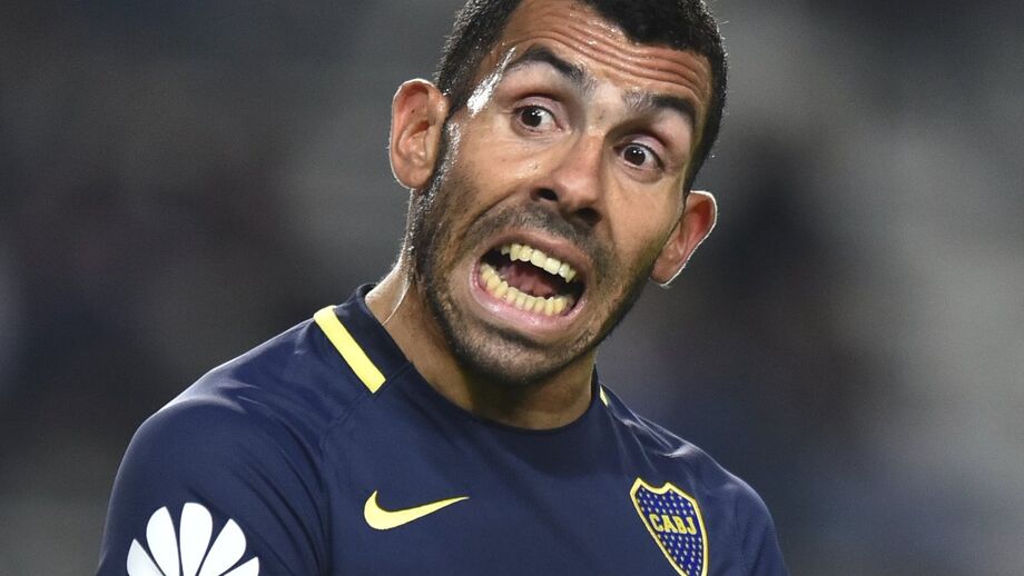Tévez: Estava a preparar a reforma e pode acabar em... Old Trafford