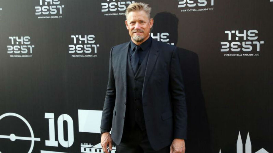 Peter Schmeichel deu as boas-vindas a Bruno Fernandes no Twitter... em português