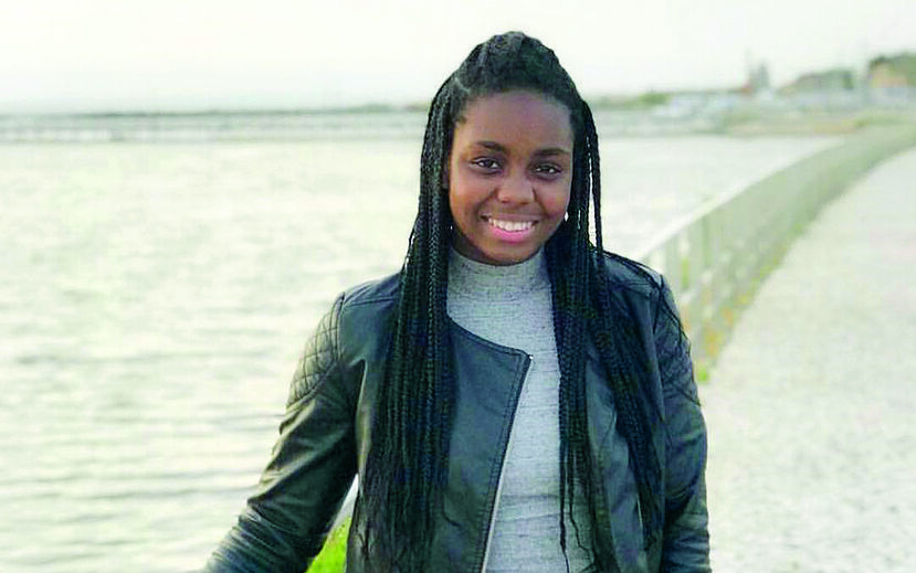 Açucena Patrícia Tchuda tinha 17 anos e estava a divertir-se com amigos quando morreu colhida por um carro