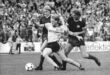 Matthias Sammer - Natural de Desden, na Alemanha, este médio defensivo escreveu o seu nome na história do Borussia Dortmund, após conquistar uma Liga dos Campeões, dois campeonatos e ainda três Supertaças alemãs. Conquistou a Bola de Ouro em 1996, ano em que também foi consagrado o melhor jogador do campeonato alemão. Campeão da Europa em 1996, Matthias Sammer retirou-se do futebol aos 31 anos de idade.