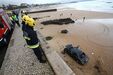 Carro despista-se na Marginal e cai na praia de Carcavelos